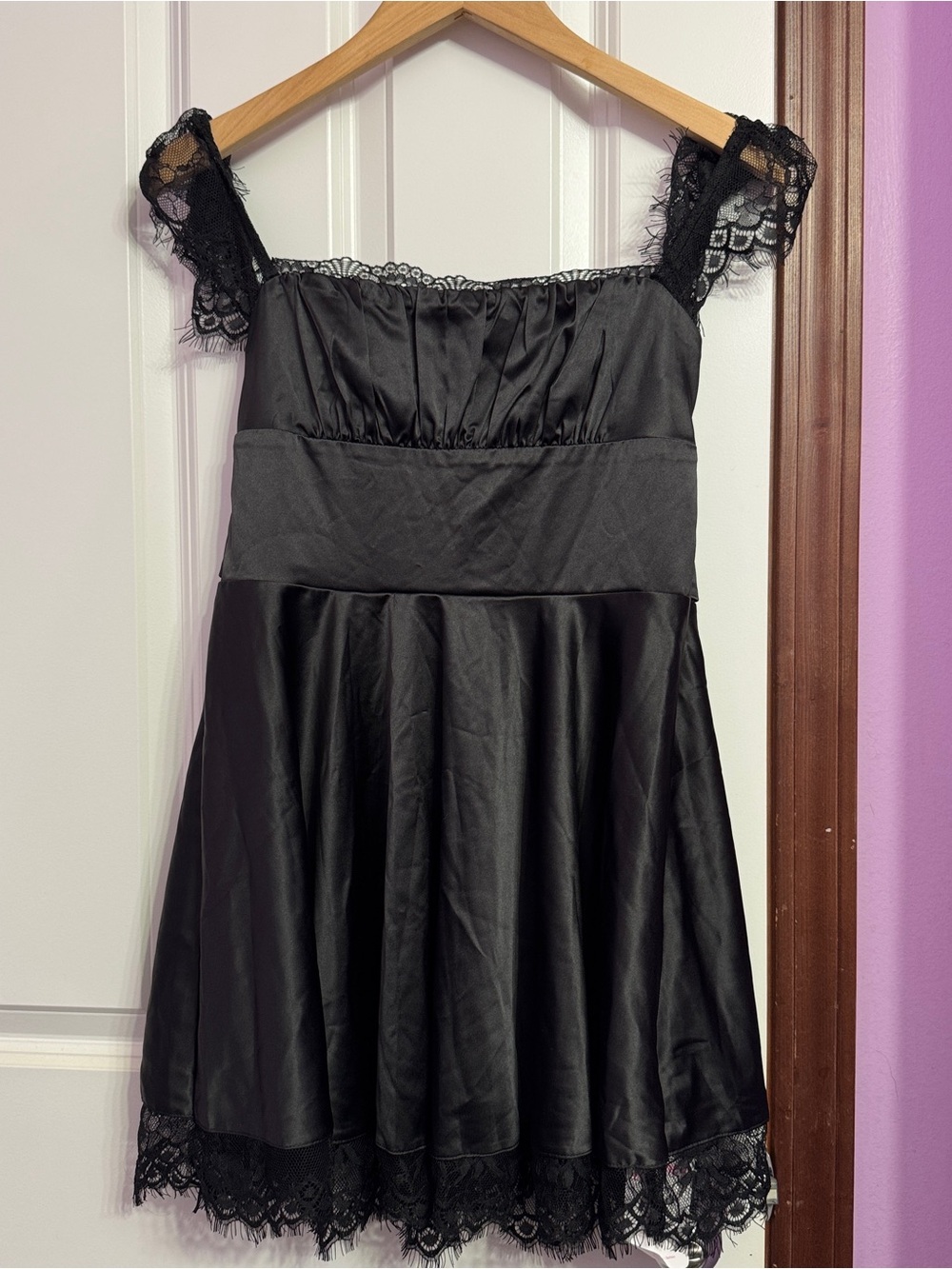 NEW [XS] PARTHEA SHEIN Contrast Lace Ruched Bust Dress Black - Picture 4 of 8